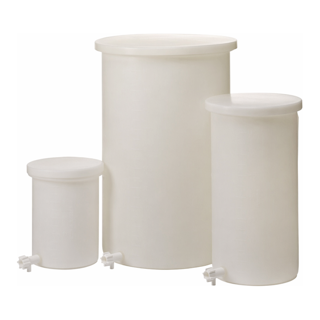 Nalgene Heavy-Duty Cylindrical LLDPE Tank with Spigot