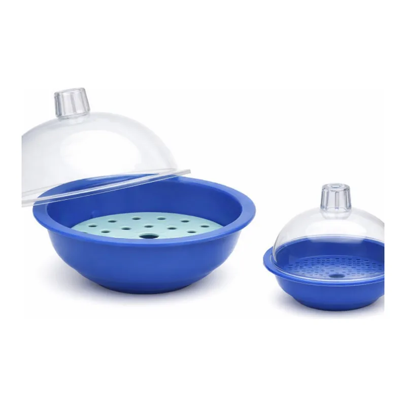 Nalgene Autoclavable Polypropylene Desiccator: 파란색 몸체에 투명한 폴리카보네이트 커버 포함
