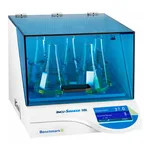 Merck Benchmark Incu-Shaker(TM) 10LR Refrigerated Shaking Incubator with nonslip rubber mat