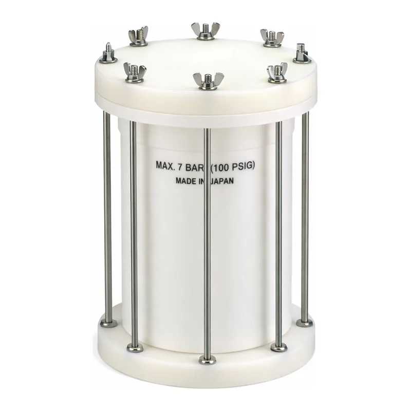 Flon Industry PTFE cylindrical tanks / PTFE원형탱크