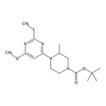 RHAWN tert-Butyl 4-(6-methoxy-2-(methylthio)pyrimidin-4-yl)-3-methylpiperazine-1-carboxylate