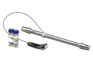 Waters BioResolve RP mAb Polyphenyl Column, 450Å, 2.7 µm, 2.1 mm X 150 mm, 1/pk w/ Intact mAb and mAb Subunit Standards