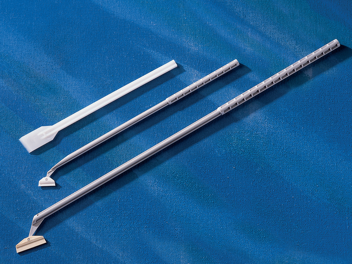 Corning® Cell Scrapers and Lifters