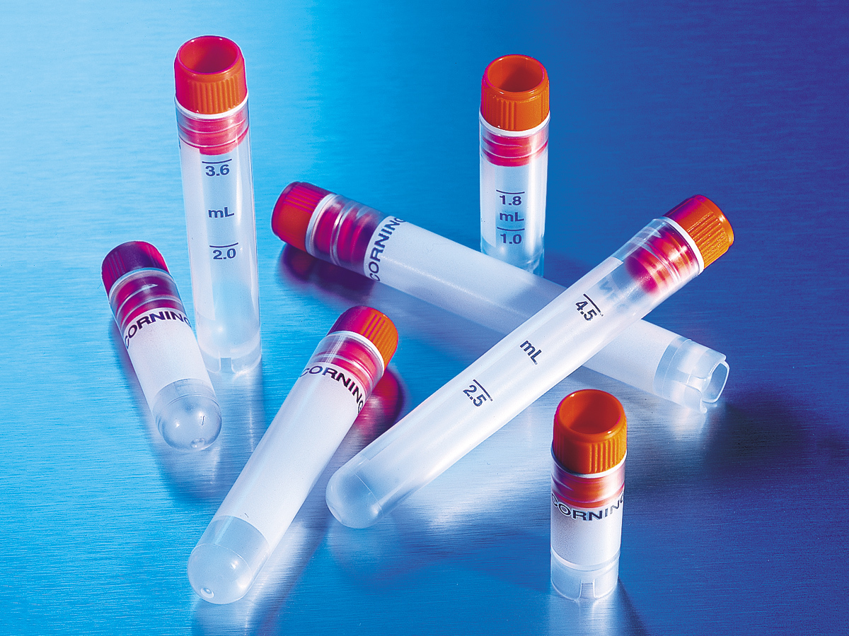 Corning® Internal Thread Cryogenic Vials
