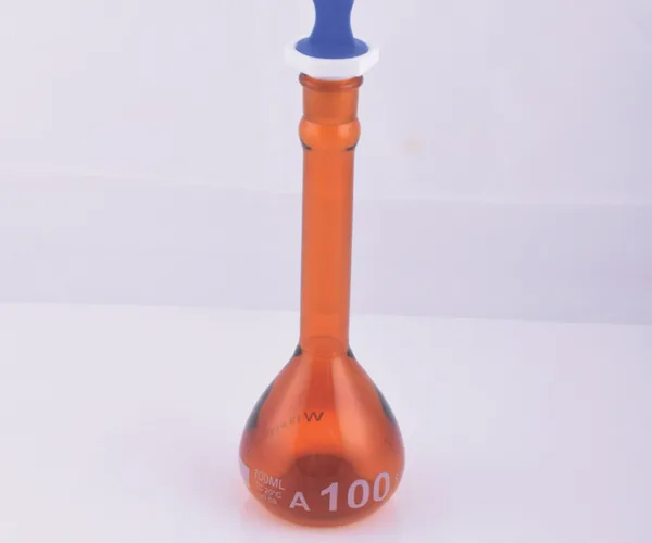 Supertek Volumetric Flask -ASTM Amber, Wide Mouth Heavy Duty,With PP Stopper