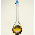 Thermo Fisher Scientific PYREX Class A Volumetric Flask with Polyethylene Standard Taper Stopper
