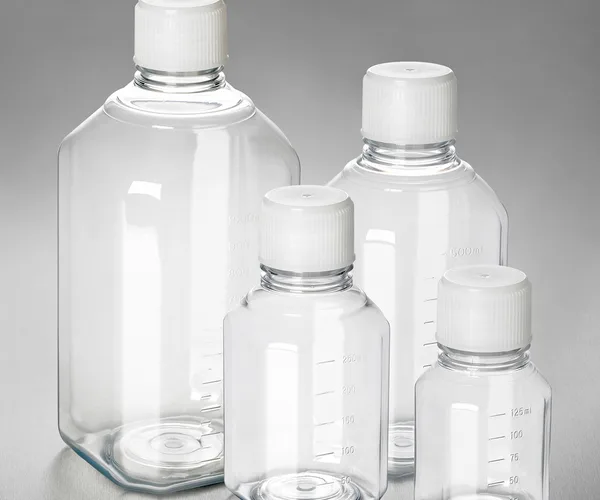 Corning PET Media Bottles with Leak-proof Screw Cap Validated Against IATA Standards