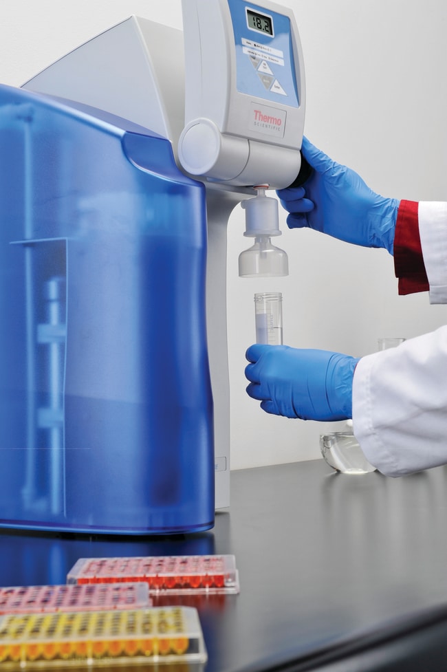Thermo Fisher Scientific Barnstead Smart2Pure Water Purification System 3 UV/UF