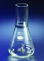 Merck Pyrex baffled shaker flasks