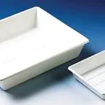 Merck BRAND tray stackable