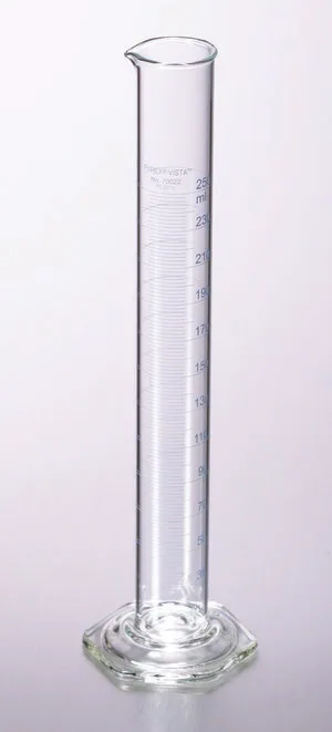 Merck Pyrex VISTA graduated cylinder, to contain