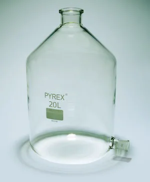 Merck Pyrex Aspirator bottles with ground glass side socket