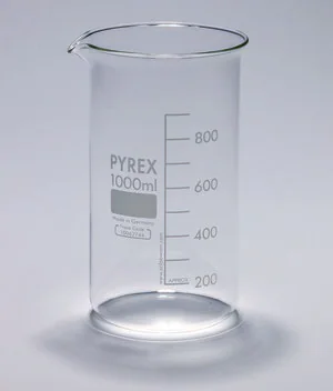 Merck Pyrex Berzelius beakers, graduated, tall form with spout, with printed trace code