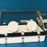 Merck Plas-Labs basic glove box