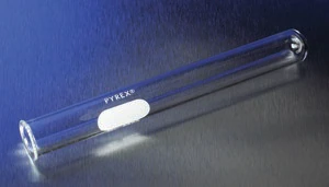 Merck Pyrex test tubes, beaded rim