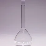 Merck Pyrex Volumetric flask, heavy duty, class A, works certified, USP/ISO/DIN tolerances