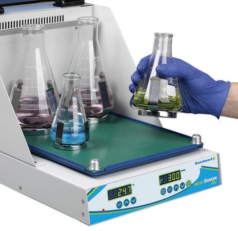 Merck MAGic Clamp(TM) magnetic clamp
