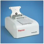 Thermo Fisher Scientific NanoDrop 8000 Spectrophotometer