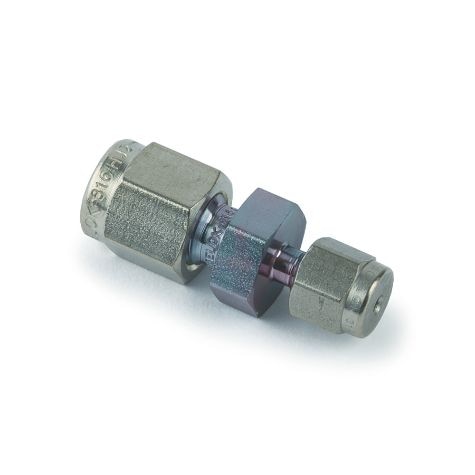 Restek Siltek Fittings, 1/8in to 1/16in Reducing Union, Swagelok# SS-200-6-1