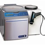 Thermo Fisher Scientific CentriVap Complete Concentrator, Domestic/North America standard; Acid-resistant, heat boost included; 230V