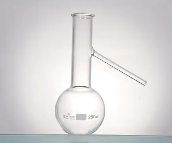 Supertek Flask, Distillation
