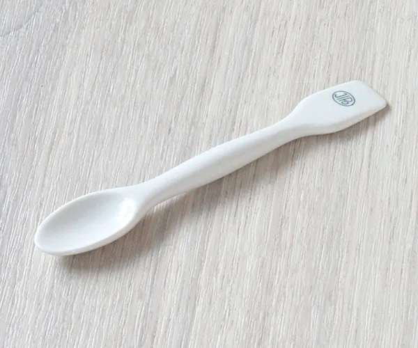 Porcelain Spatula with Scoop 자제 스파츄라